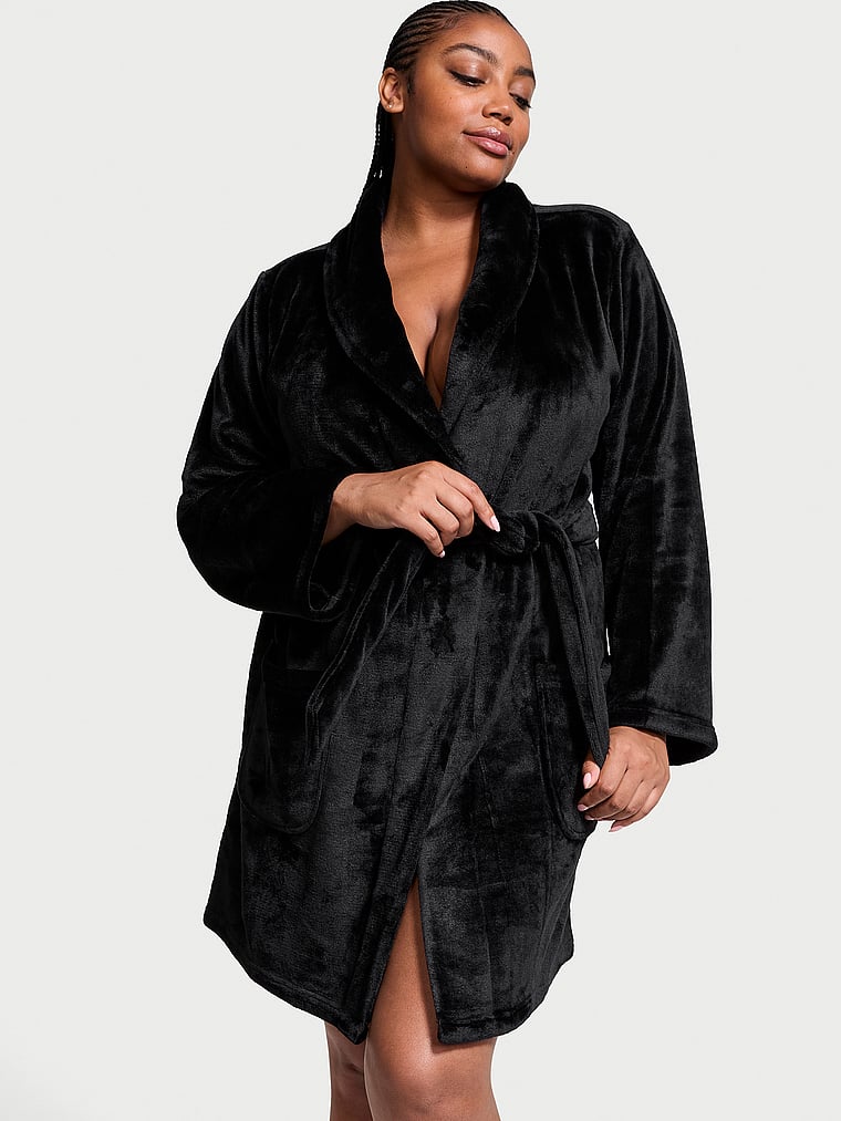 Short Cozy Robe image number null